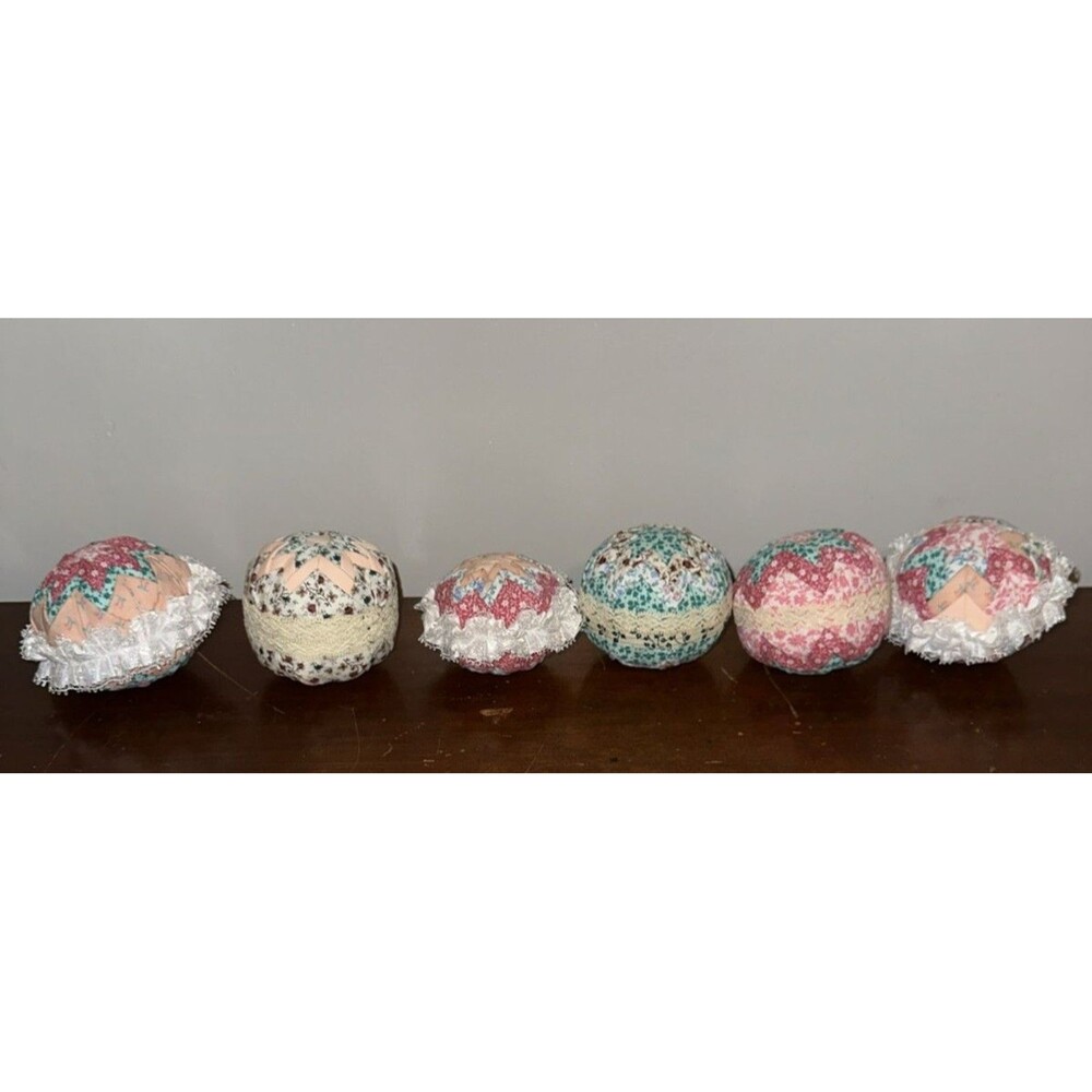 Set of 6 Quilted Patchwork VINTAGE Handmade Multi Color Lace Trim Ball Ornament